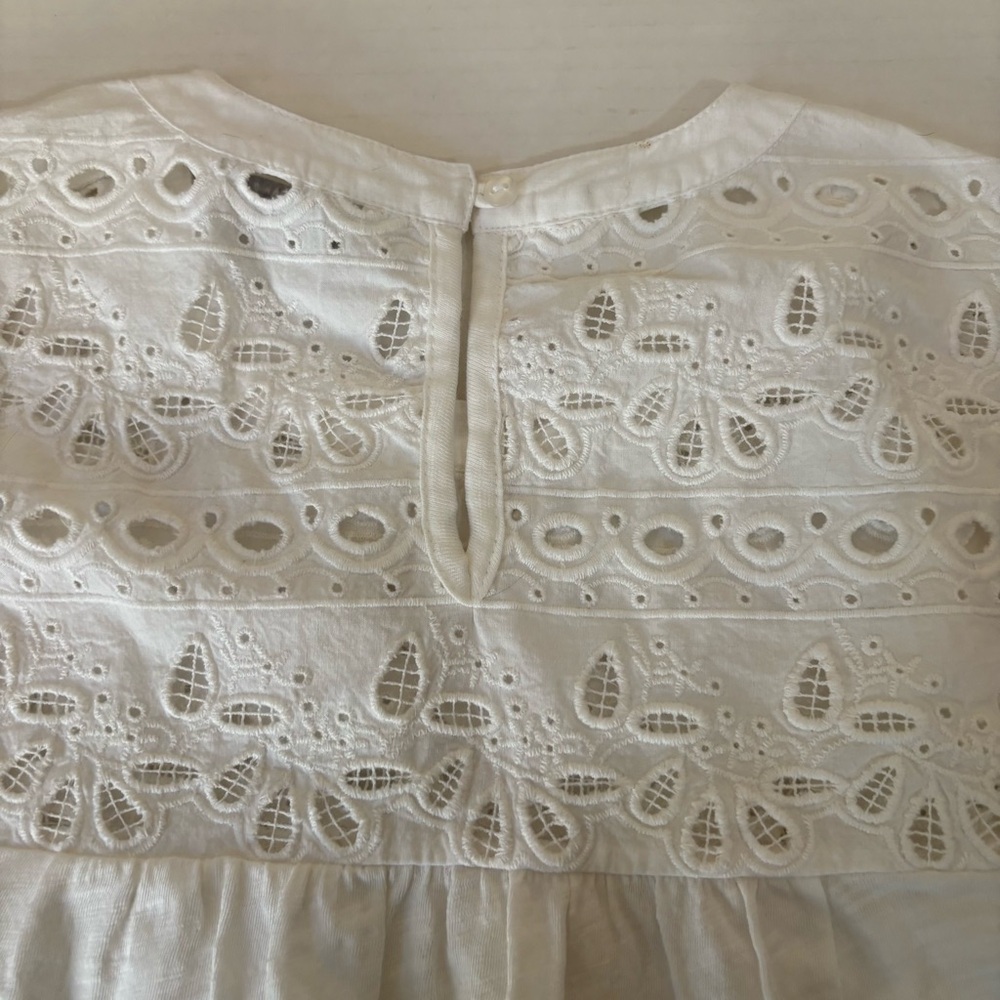 NWT….LUCKY BRAND White Sleeveless Embroidered Top - Picture 6 of 8